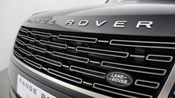 LAND ROVER RANGE ROVER 3.0 D300 SE 4dr Auto 5724763
