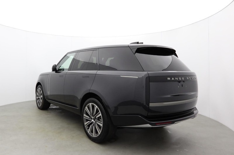  LAND ROVER RANGE ROVER 3.0 D300 SE 4dr Auto 5724720