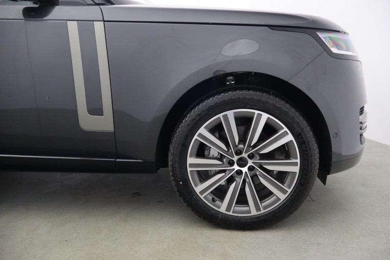  LAND ROVER RANGE ROVER 3.0 D300 SE 4dr Auto 5724722