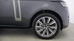 LAND ROVER RANGE ROVER 3.0 D300 SE 4dr Auto 5724722