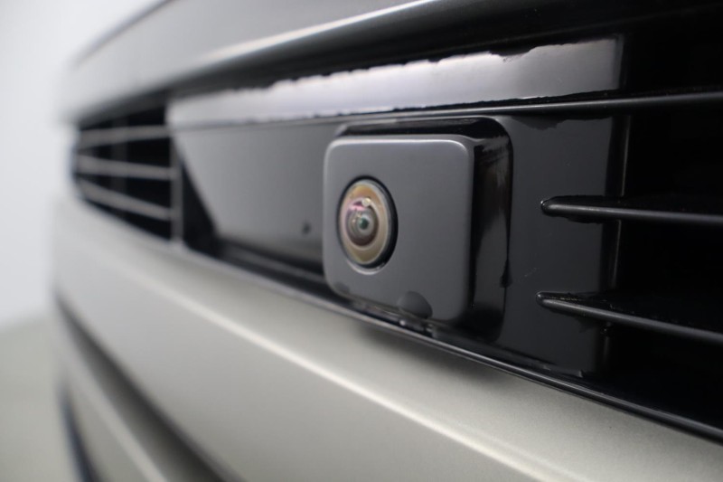  LAND ROVER RANGE ROVER 3.0 D300 SE 4dr Auto 5724764