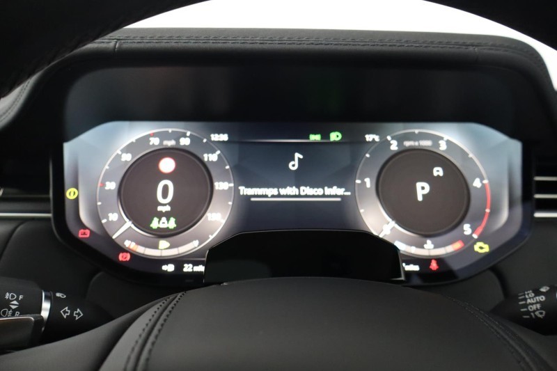  LAND ROVER RANGE ROVER 3.0 D300 SE 4dr Auto 5724746