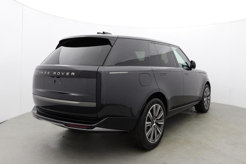  LAND ROVER RANGE ROVER 3.0 D300 SE 4dr Auto 5724719