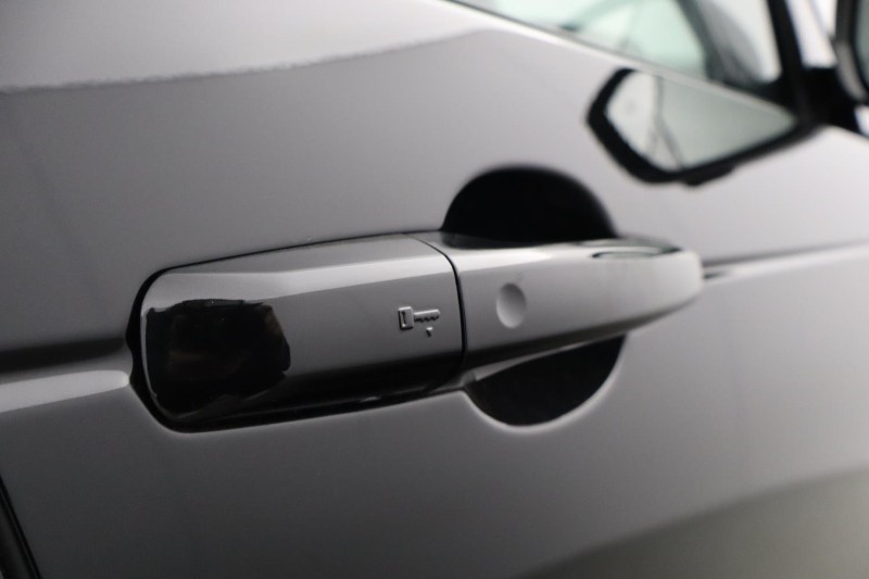  LAND ROVER DISCOVERY 3.0 D350 Dynamic HSE 5dr Auto 5108392