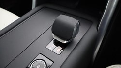 LAND ROVER DISCOVERY 3.0 D350 Dynamic HSE 5dr Auto 5108428