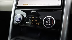 LAND ROVER DISCOVERY 3.0 D350 Dynamic HSE 5dr Auto 5108435