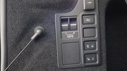 LAND ROVER DISCOVERY 3.0 D350 Dynamic HSE 5dr Auto 5108386