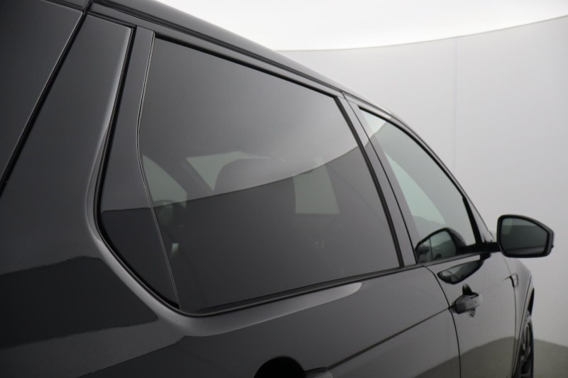  LAND ROVER DISCOVERY SPORT 2.0 D200 Dynamic S 5dr Auto [5 Seat] 5273979