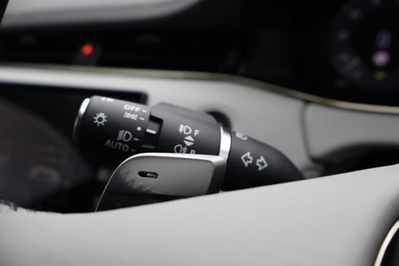  LAND ROVER RANGE ROVER EVOQUE 2.0 D200 Autobiography 5dr Auto [Revised] 5113190