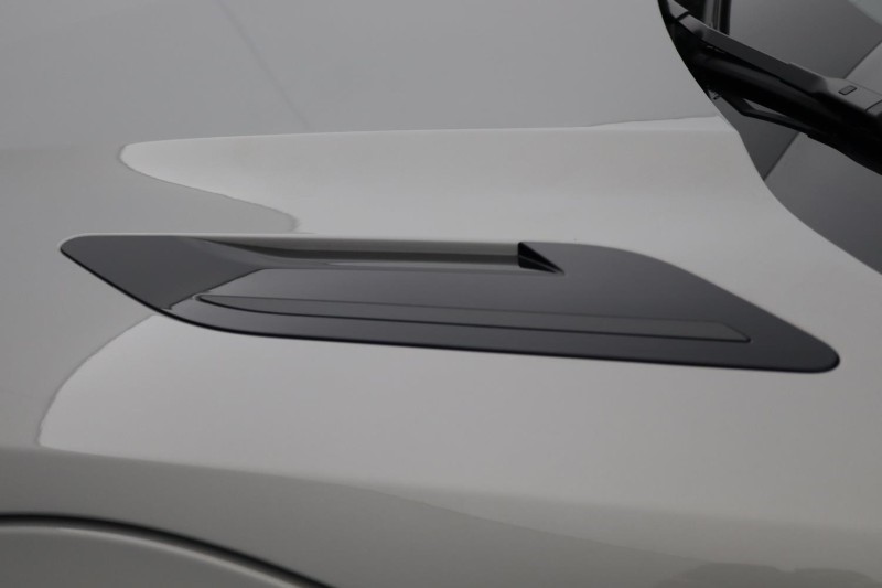  LAND ROVER RANGE ROVER EVOQUE 2.0 D200 Dynamic SE 5dr Auto 5325910