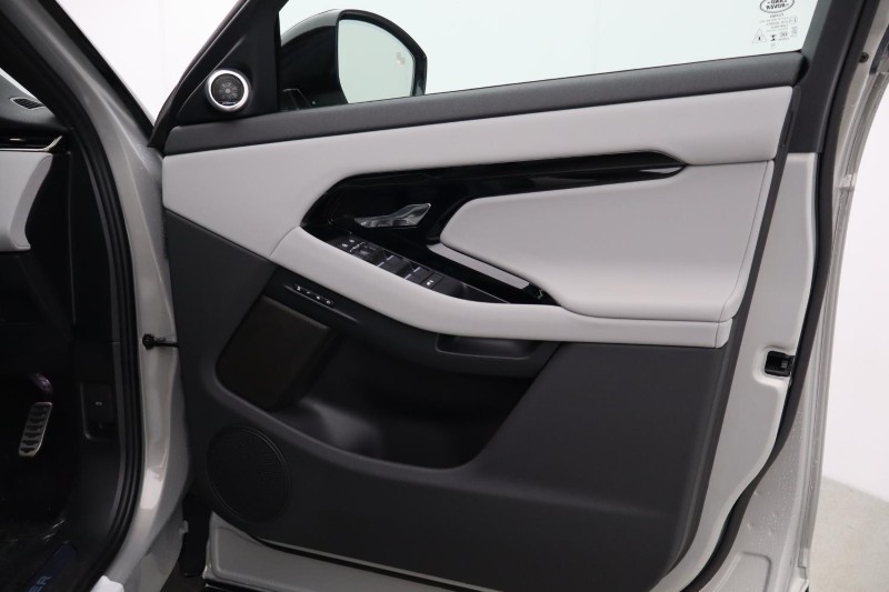  LAND ROVER RANGE ROVER EVOQUE 2.0 D200 Dynamic SE 5dr Auto 5325877