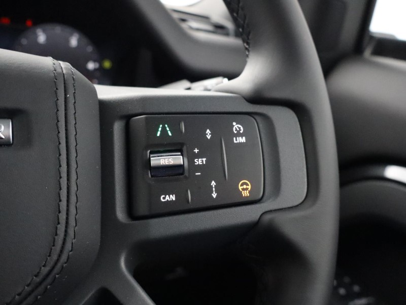  LAND ROVER DEFENDER 3.0 D350 X-Dynamic HSE 110 5dr Auto 5092948