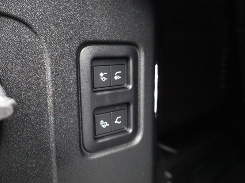  LAND ROVER DEFENDER 3.0 D350 X-Dynamic HSE 110 5dr Auto 5092888