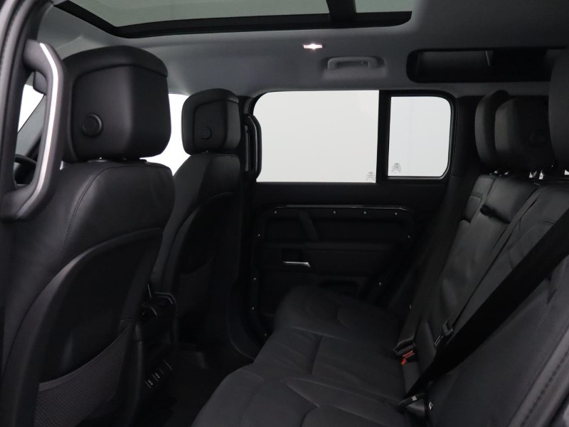  LAND ROVER DEFENDER 3.0 D350 X-Dynamic HSE 110 5dr Auto 5092900