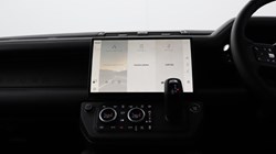 LAND ROVER DEFENDER 3.0 D350 X-Dynamic HSE 110 5dr Auto 5092930