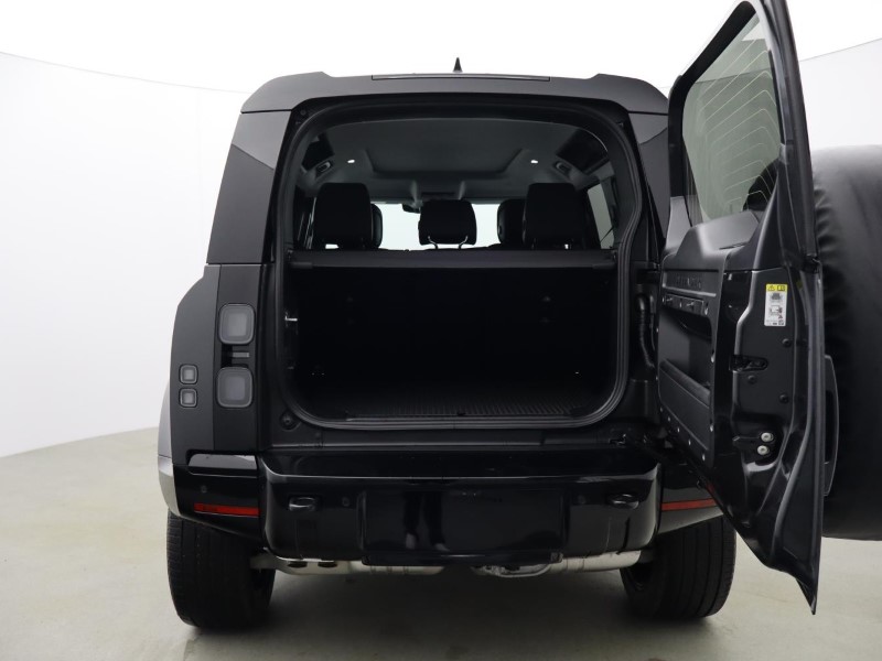  LAND ROVER DEFENDER 3.0 D350 X-Dynamic HSE 110 5dr Auto 5092886