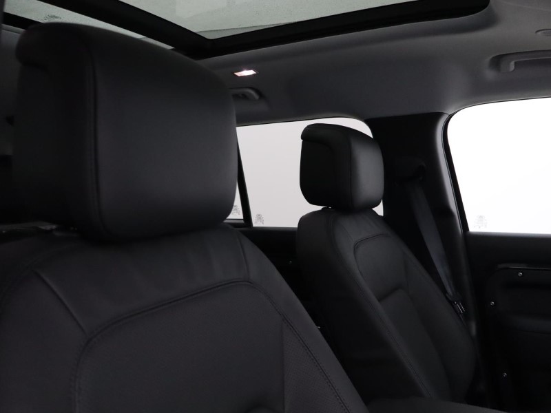  LAND ROVER DEFENDER 3.0 D350 X-Dynamic HSE 110 5dr Auto 5092909