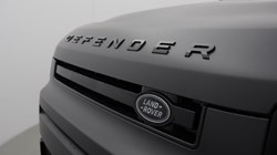 LAND ROVER DEFENDER 3.0 D350 X-Dynamic HSE 110 5dr Auto 5092921