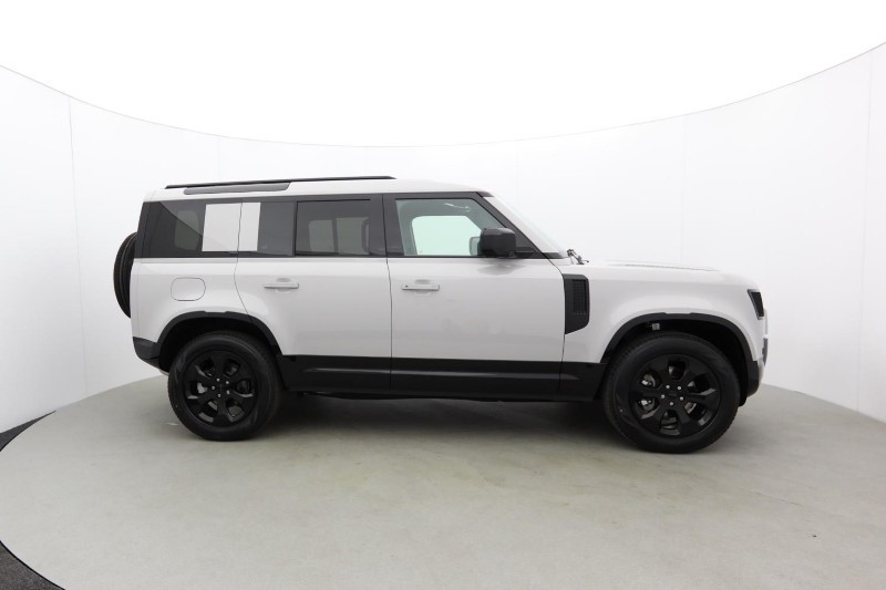  LAND ROVER DEFENDER 3.0 D250 X-Dynamic SE 110 5dr Auto 5319357