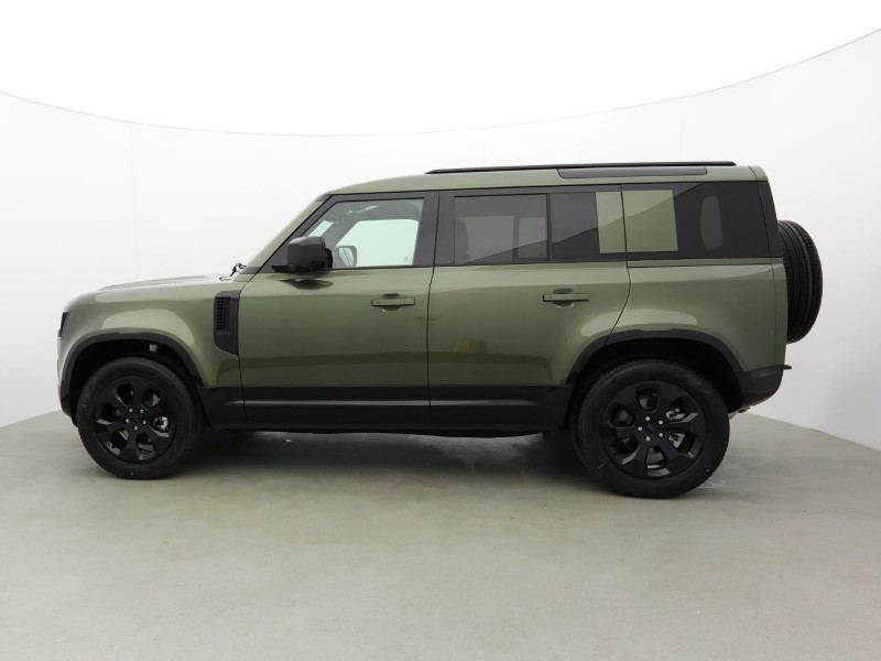  LAND ROVER DEFENDER 3.0 D250 X-Dynamic SE 110 5dr Auto 5433421