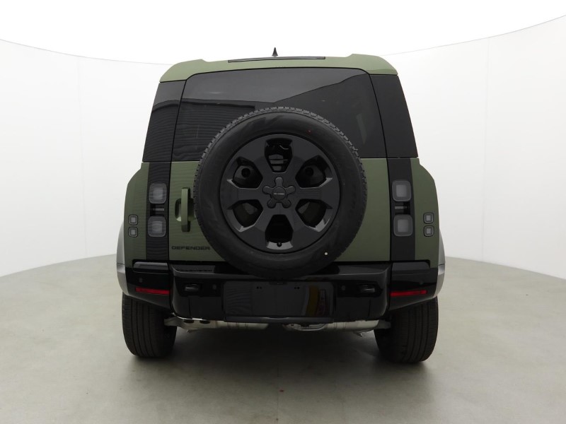  LAND ROVER DEFENDER 3.0 D250 X-Dynamic SE 110 5dr Auto 5433419