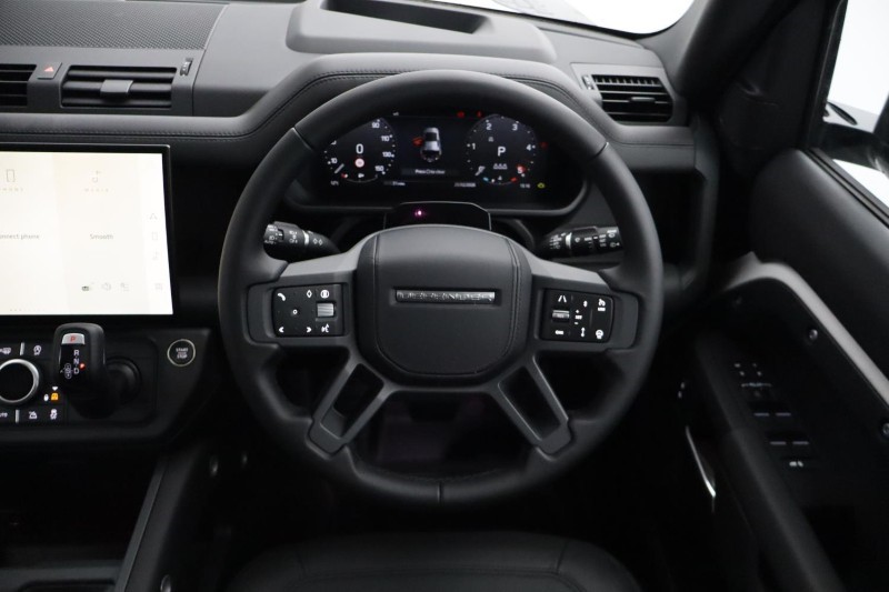  LAND ROVER DEFENDER 3.0 D350 X-Dynamic HSE 110 5dr Auto 5110078