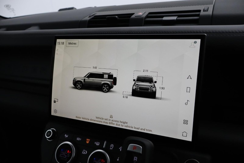  LAND ROVER DEFENDER 3.0 D350 X-Dynamic HSE 110 5dr Auto 5110100