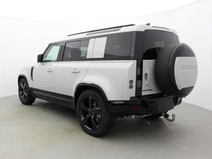 LAND ROVER DEFENDER 3.0 D350 X-Dynamic HSE 110 5dr Auto
