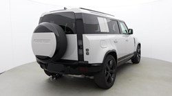 LAND ROVER DEFENDER 3.0 D350 X-Dynamic HSE 110 5dr Auto 5110054