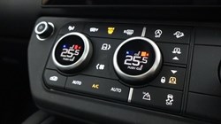 LAND ROVER DEFENDER 3.0 D350 X-Dynamic HSE 110 5dr Auto 5110098