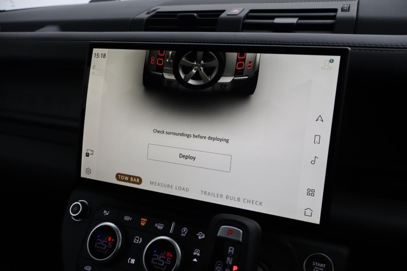  LAND ROVER DEFENDER 3.0 D350 X-Dynamic HSE 110 5dr Auto 5110096