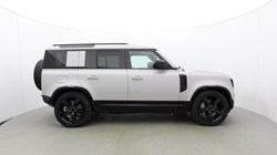 LAND ROVER DEFENDER 3.0 D350 X-Dynamic HSE 110 5dr Auto 5110052