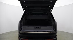 LAND ROVER RANGE ROVER 4.4 P615 V8 SV 4dr Auto 5664774