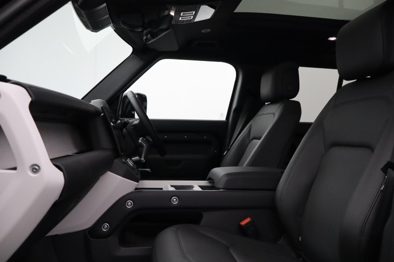  LAND ROVER DEFENDER 3.0 D350 X-Dynamic HSE 110 5dr Auto [7 Seat] 5325557