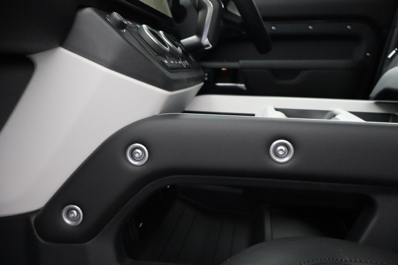  LAND ROVER DEFENDER 3.0 D350 X-Dynamic HSE 110 5dr Auto [7 Seat] 5325562