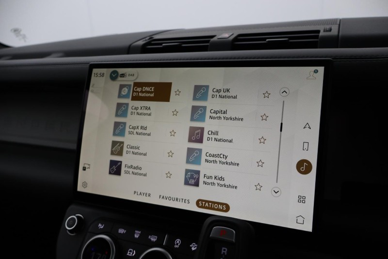  LAND ROVER DEFENDER 3.0 D350 X-Dynamic HSE 110 5dr Auto [7 Seat] 5325589