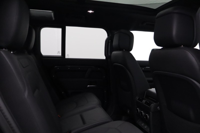  LAND ROVER DEFENDER 3.0 D350 X-Dynamic HSE 110 5dr Auto [7 Seat] 5325566
