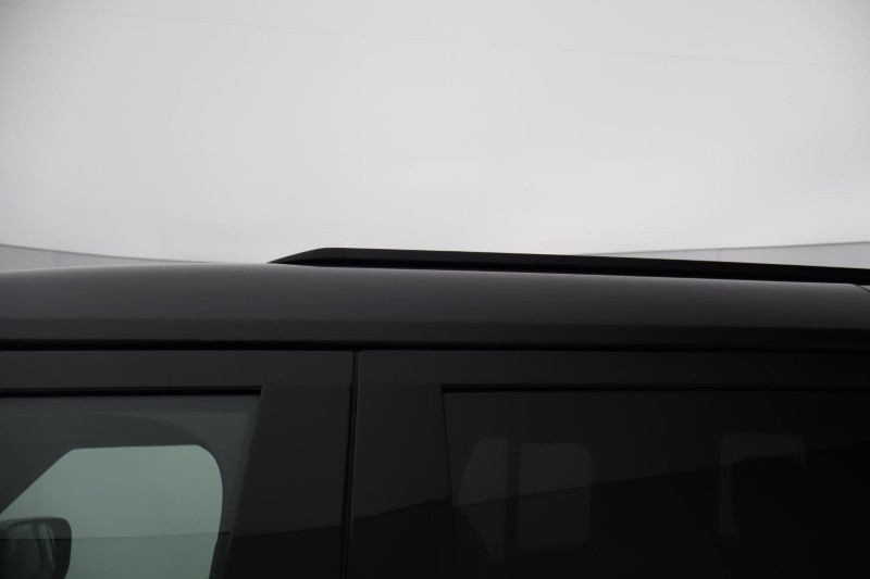  LAND ROVER DEFENDER 3.0 D350 X-Dynamic HSE 110 5dr Auto [7 Seat] 5325613