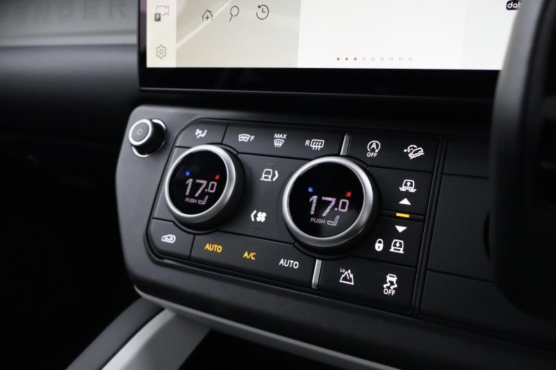  LAND ROVER DEFENDER 3.0 D350 X-Dynamic HSE 110 5dr Auto [7 Seat] 5325585