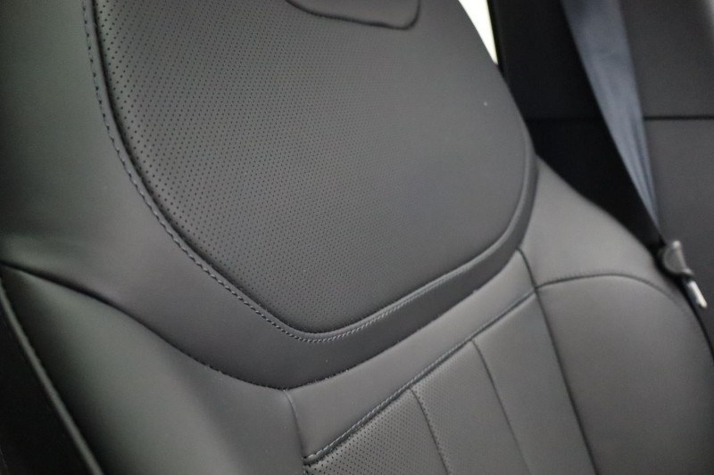  LAND ROVER RANGE ROVER SPORT 3.0 D300 Stealth Edition 5dr Auto 5324350