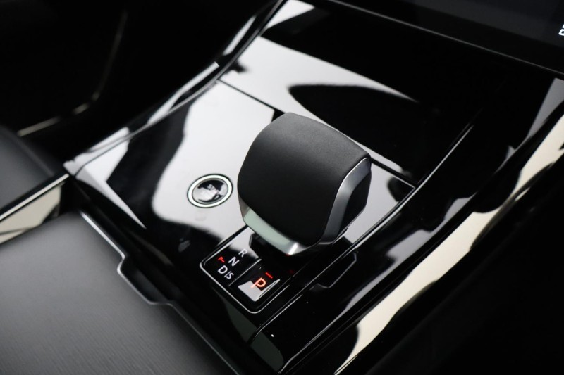  LAND ROVER RANGE ROVER SPORT 3.0 D300 Stealth Edition 5dr Auto 5324366