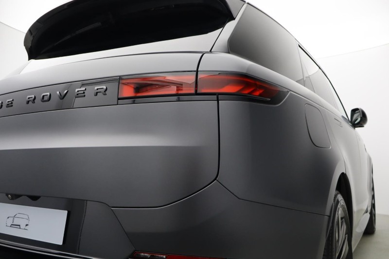  LAND ROVER RANGE ROVER SPORT 3.0 D300 Stealth Edition 5dr Auto 5324326