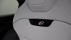 LAND ROVER RANGE ROVER SPORT 4.4 P635 V8 SV 5dr Auto 5112751