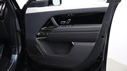 LAND ROVER RANGE ROVER SPORT 4.4 P635 V8 SV 5dr Auto 5112761