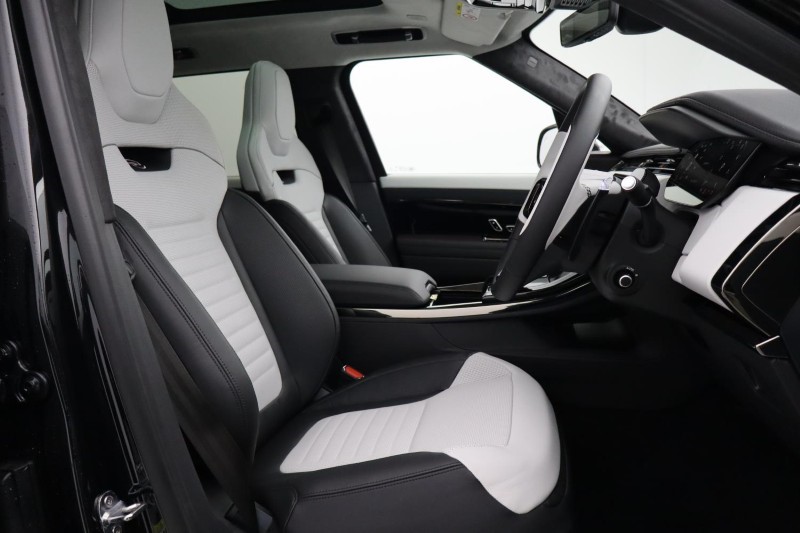  LAND ROVER RANGE ROVER SPORT 4.4 P635 V8 SV 5dr Auto 5112763