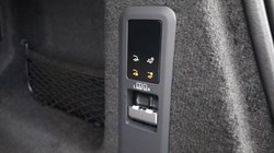 LAND ROVER RANGE ROVER SPORT 4.4 P635 V8 SV 5dr Auto 5112731