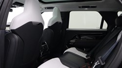 LAND ROVER RANGE ROVER SPORT 4.4 P635 V8 SV 5dr Auto 5112746