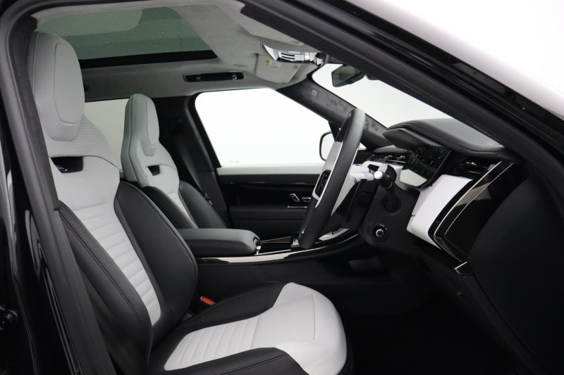  LAND ROVER RANGE ROVER SPORT 4.4 P635 V8 SV 5dr Auto 5112764