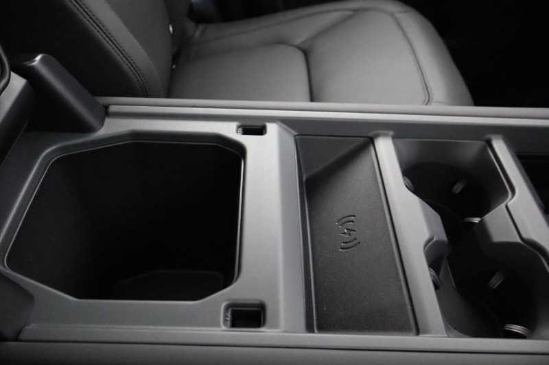  LAND ROVER DEFENDER 3.0 D250 X-Dynamic HSE 110 5dr Auto [7 Seat] 5326007