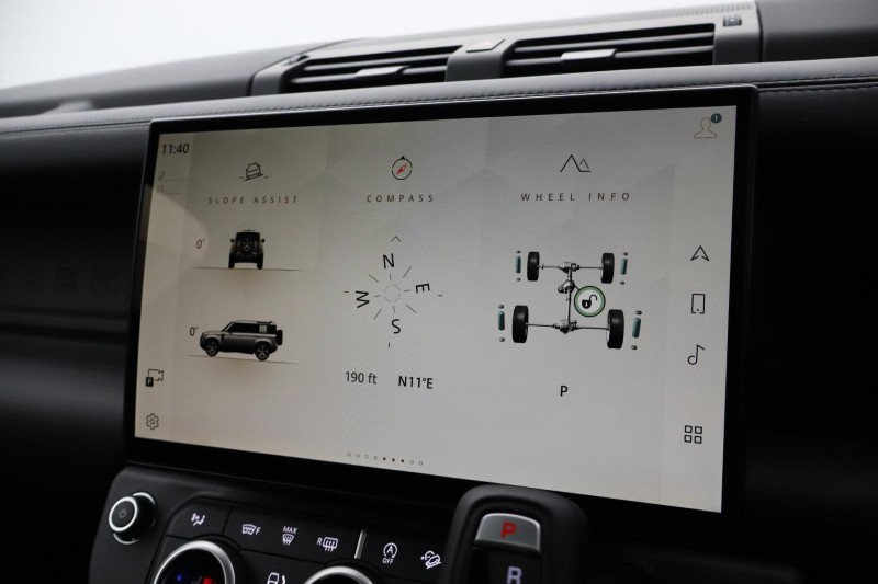  LAND ROVER DEFENDER 3.0 D250 X-Dynamic HSE 110 5dr Auto [7 Seat] 5326011